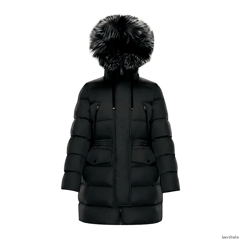 Long black down jacket of Moncler