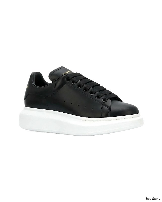 McQueen thick-soled casual style black shoes