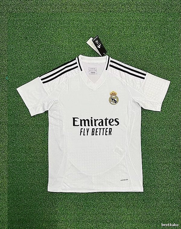 Real Madrid Classic Home soccer jersey White Real Madrid for Daily Styling