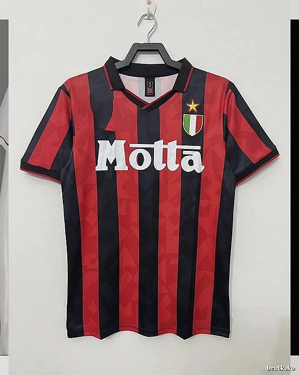 AC Milan Statement Retro soccer jersey Red Black Striped for Outdoor Plans
