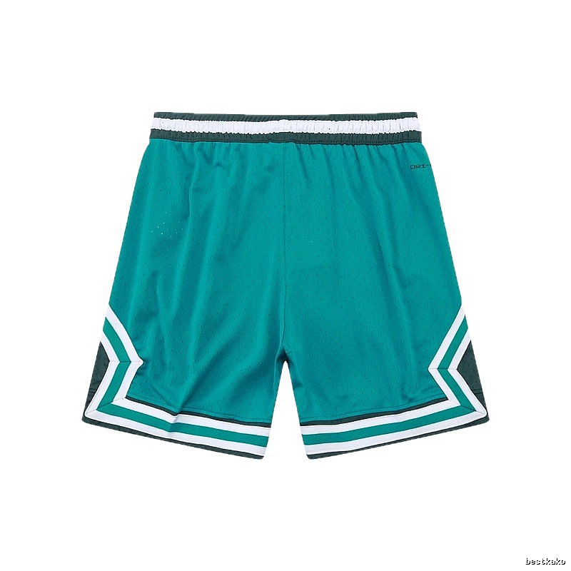 AJ sporty green shorts