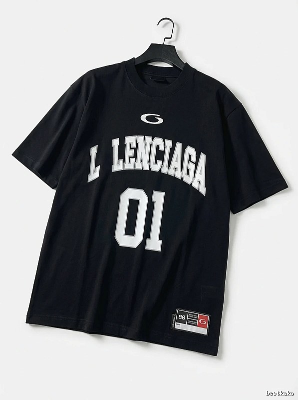 Balenciaga sporty black T-shirt
