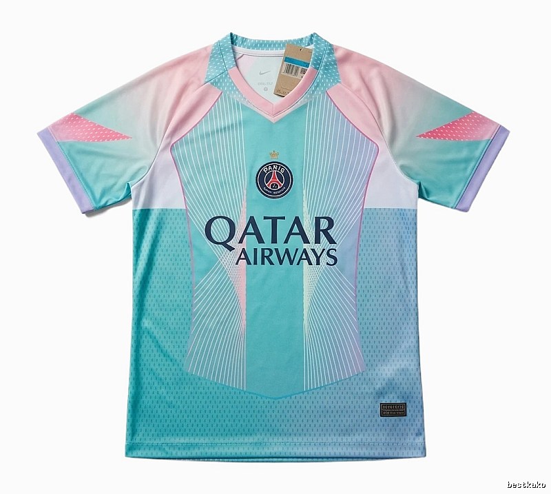 Balenciaga Tokyo Ghoul style blue-pink jersey