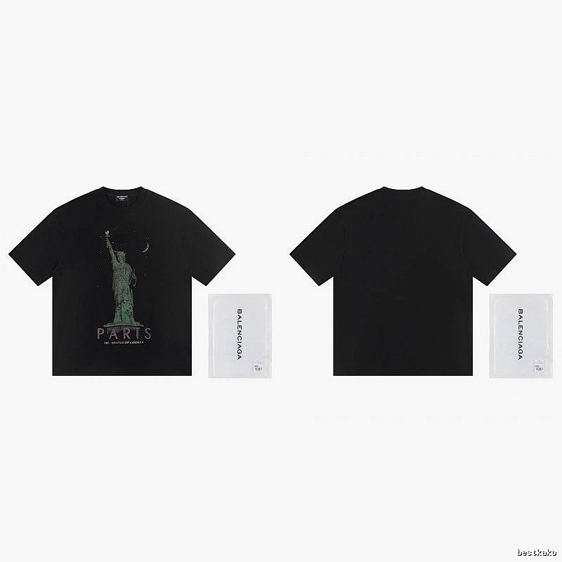 Balenciaga Vintage Style Statue of Liberty Black T-Shirt