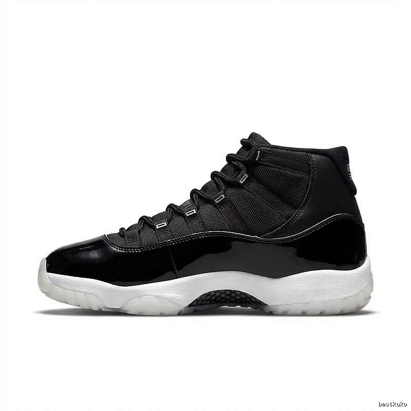 Cool Black Jordan 11 Sneakers