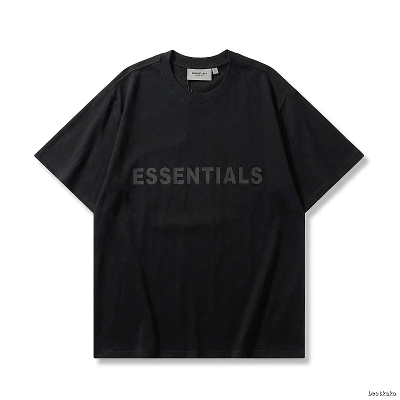ESSENTIALS minimalist style black T-shirt