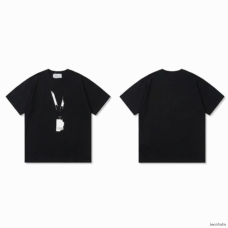 Maison Margiela minimalist black T-shirt