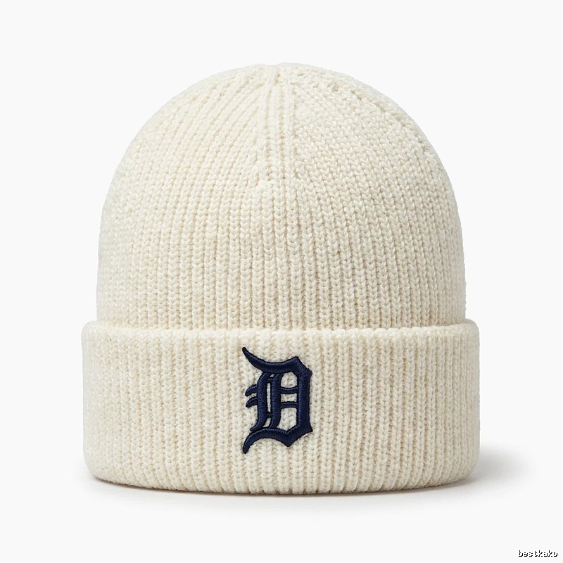 MLB retro-style beige knitted hat
