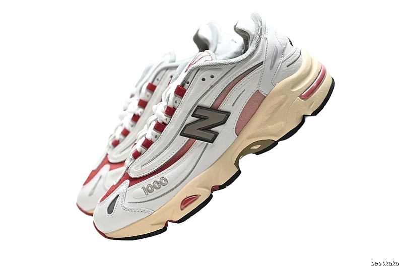 New Balance 1000 retro-style sports shoes