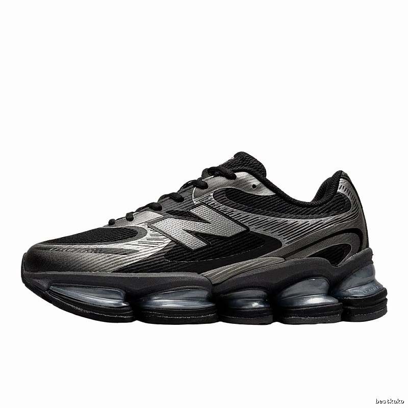 New Balance retro black and silver sports shoes