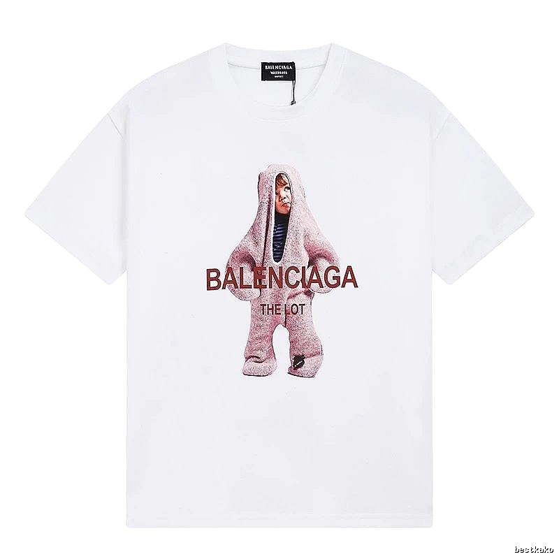 Parisian-style printed white T-shirt