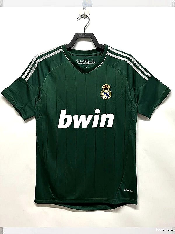 Real Madrid Weekend Retro Teka soccer jersey White Retro Football for Seasonal Looks