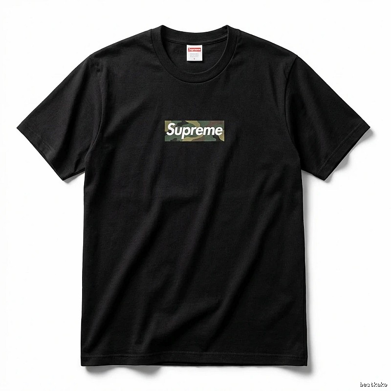 Supreme camouflage-style black T-shirt