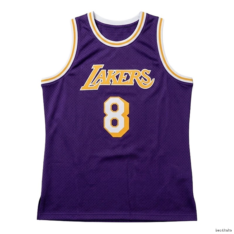 The classic blue jersey of the Michael Jordan.
