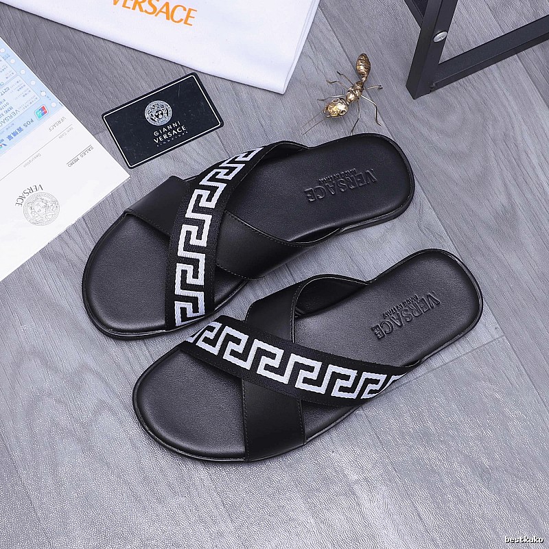 Versace Greek Key Casual Style Black Slide Sandals